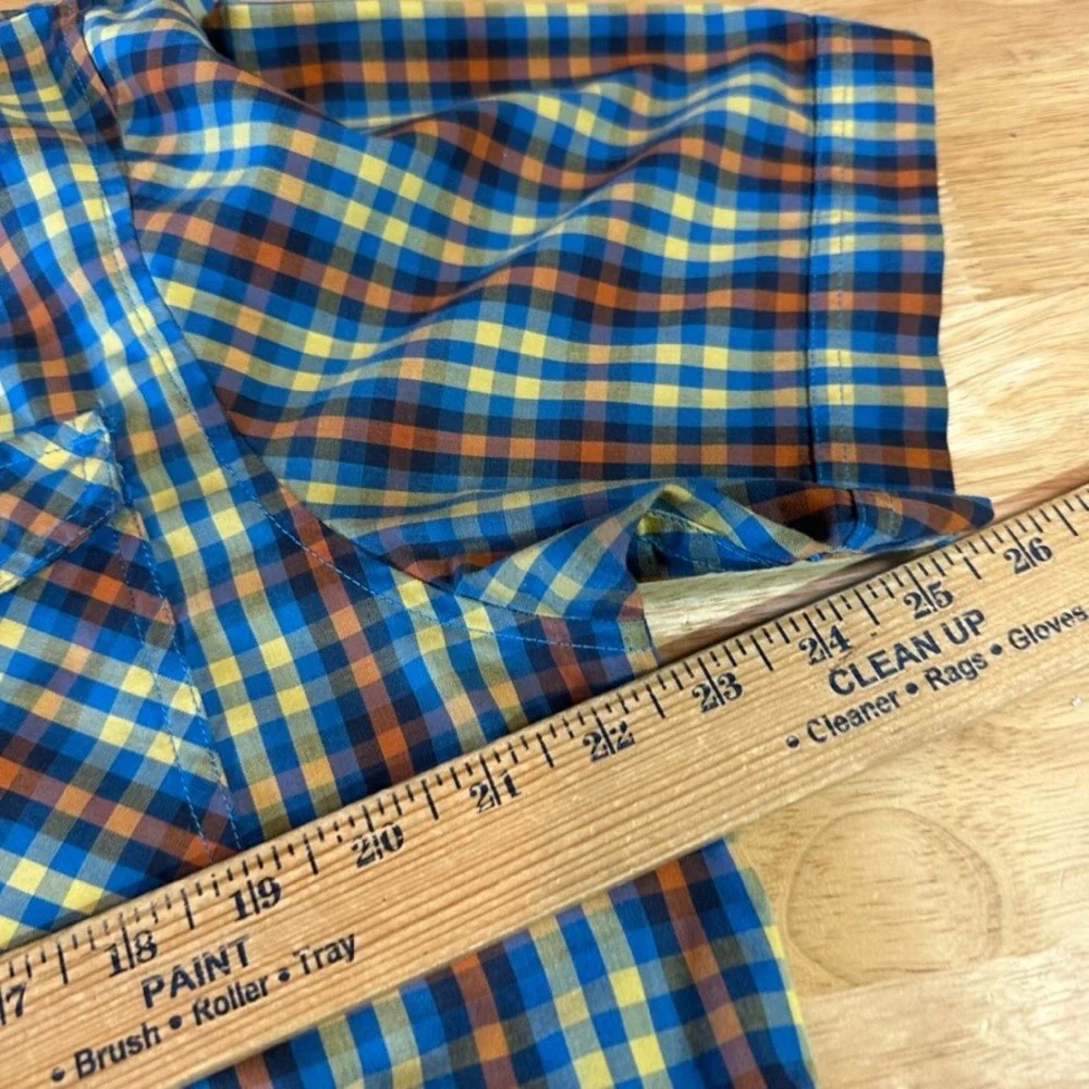 The North Face Mens Large Short Sleeve Button Up Blue Western Plaid Shirt